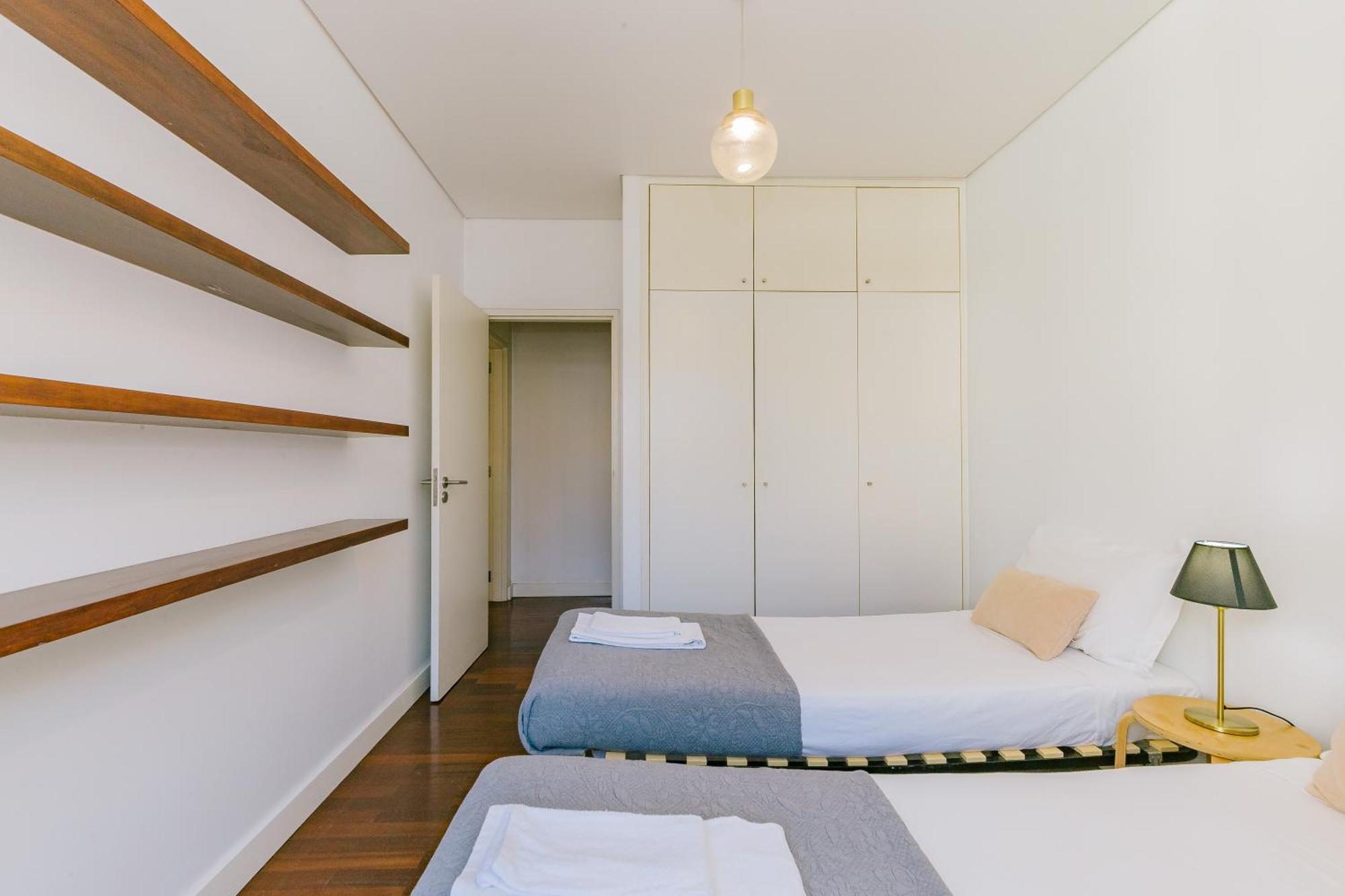 Chiado 2 Bedroom Elegant Apartment Lisboa Екстериор снимка